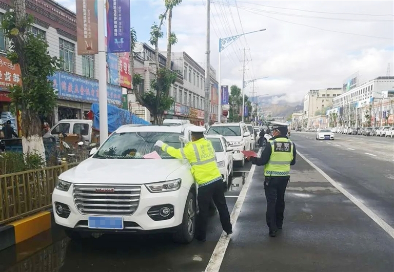 liy0850_s.jpg liy0850_s.jpg